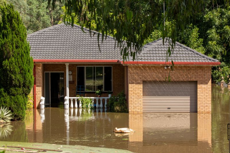 Flood Damage Restoration in Phoenix, AZ